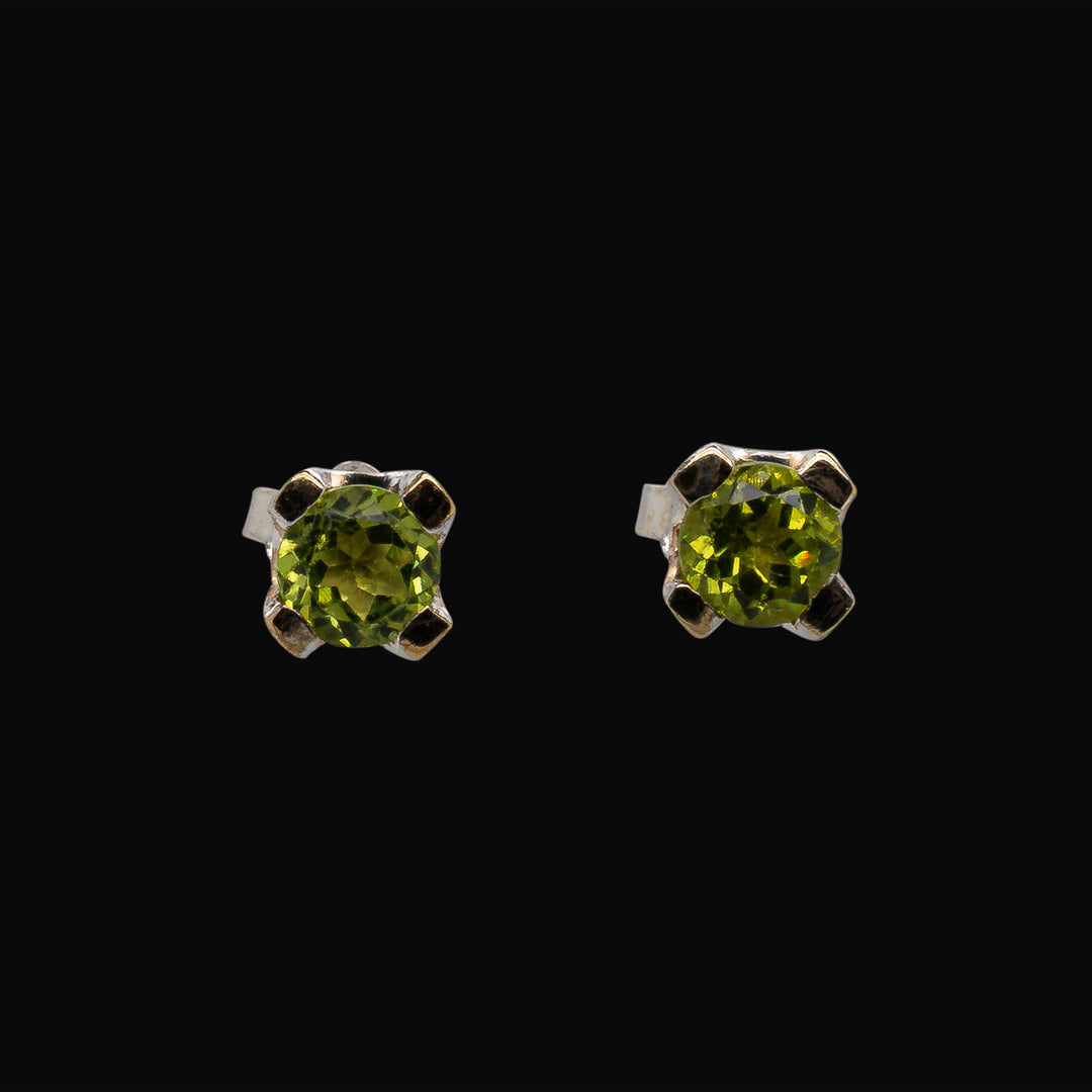 PERIDOT OHRSTECKER
